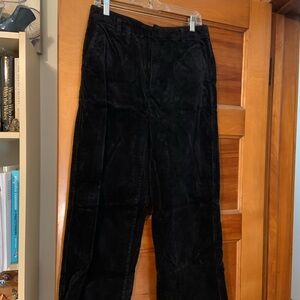 GAP wide-legged black cords in size 6